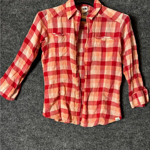 The North Face Women’s Red Plaid Button Down Shirt - Size Small (S)
